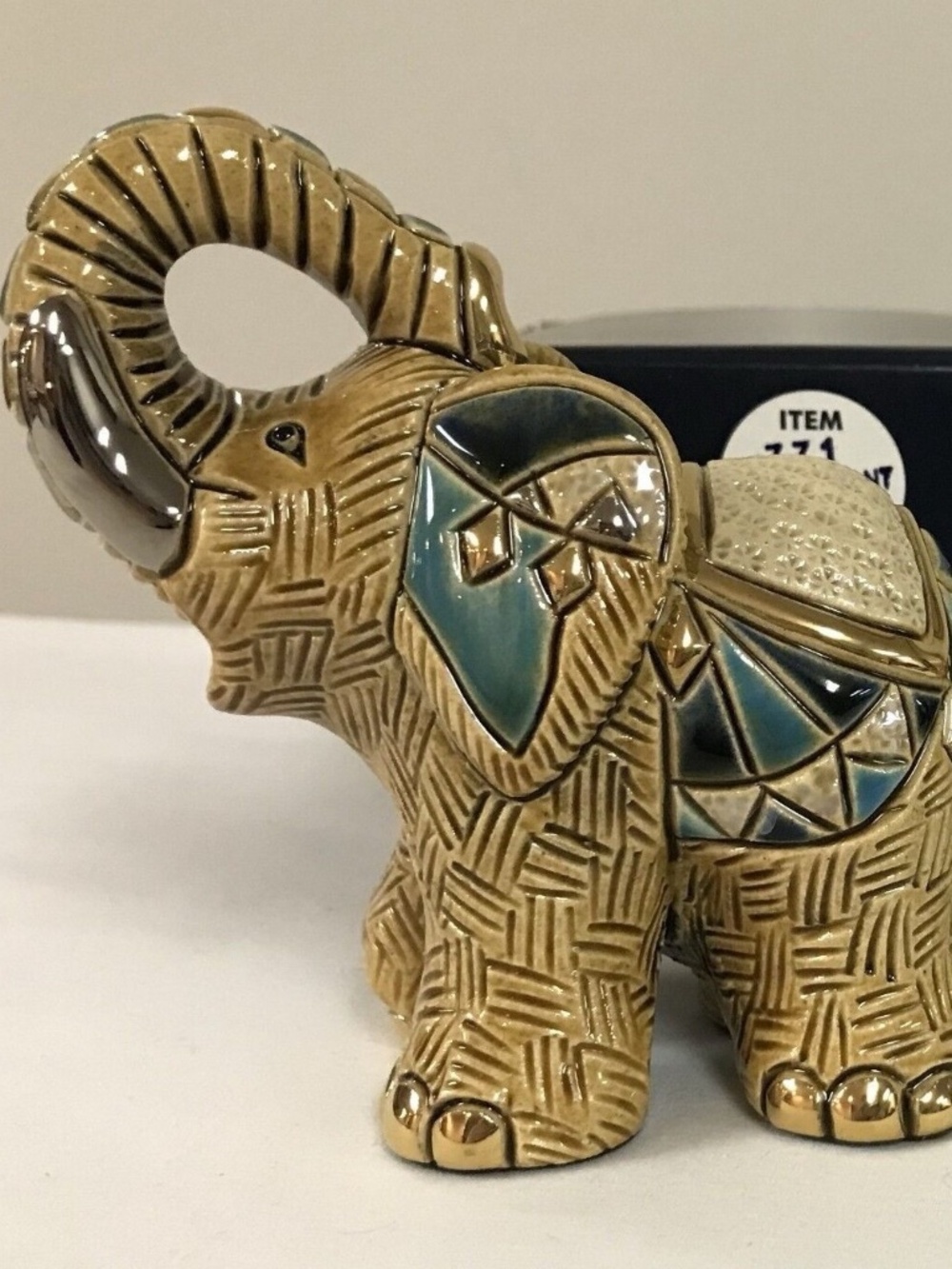 DeRosa Rincondada Figurine 771 Elephant